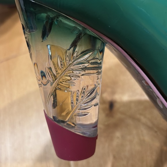 Irregular Choice candy lucite heel green  pumps 39.5 8-8.5 - Picture 9 of 9